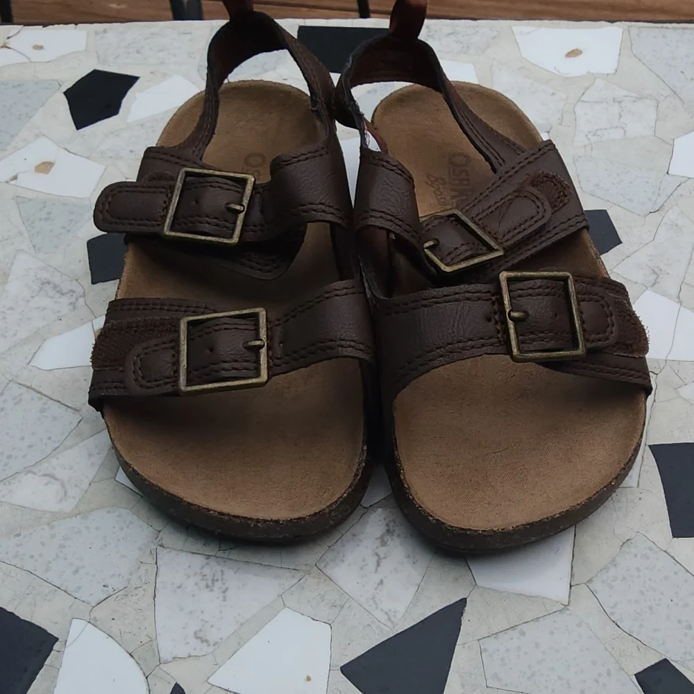 OshKosh B'gosh brown sandals 11M